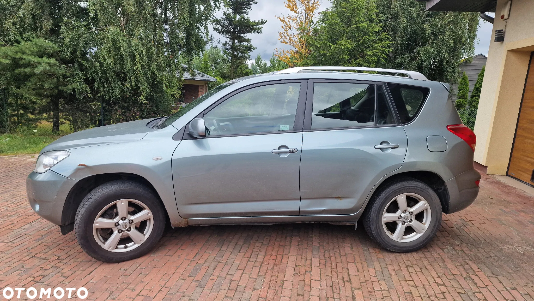 Toyota RAV4 2.0 VVT-i Premium - 3