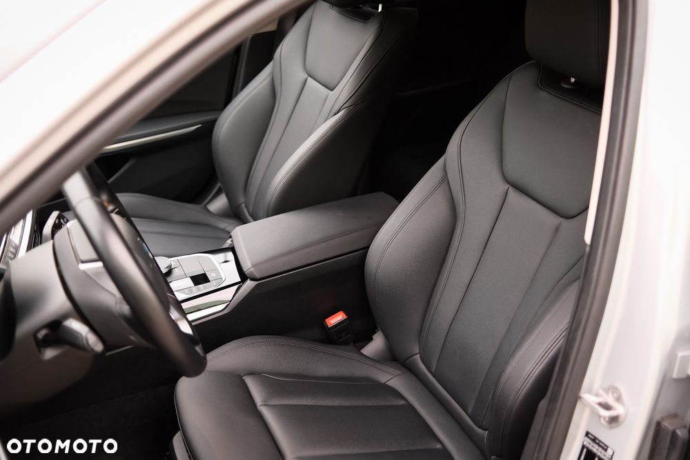 BMW Seria 3 320i Advantage sport - 12