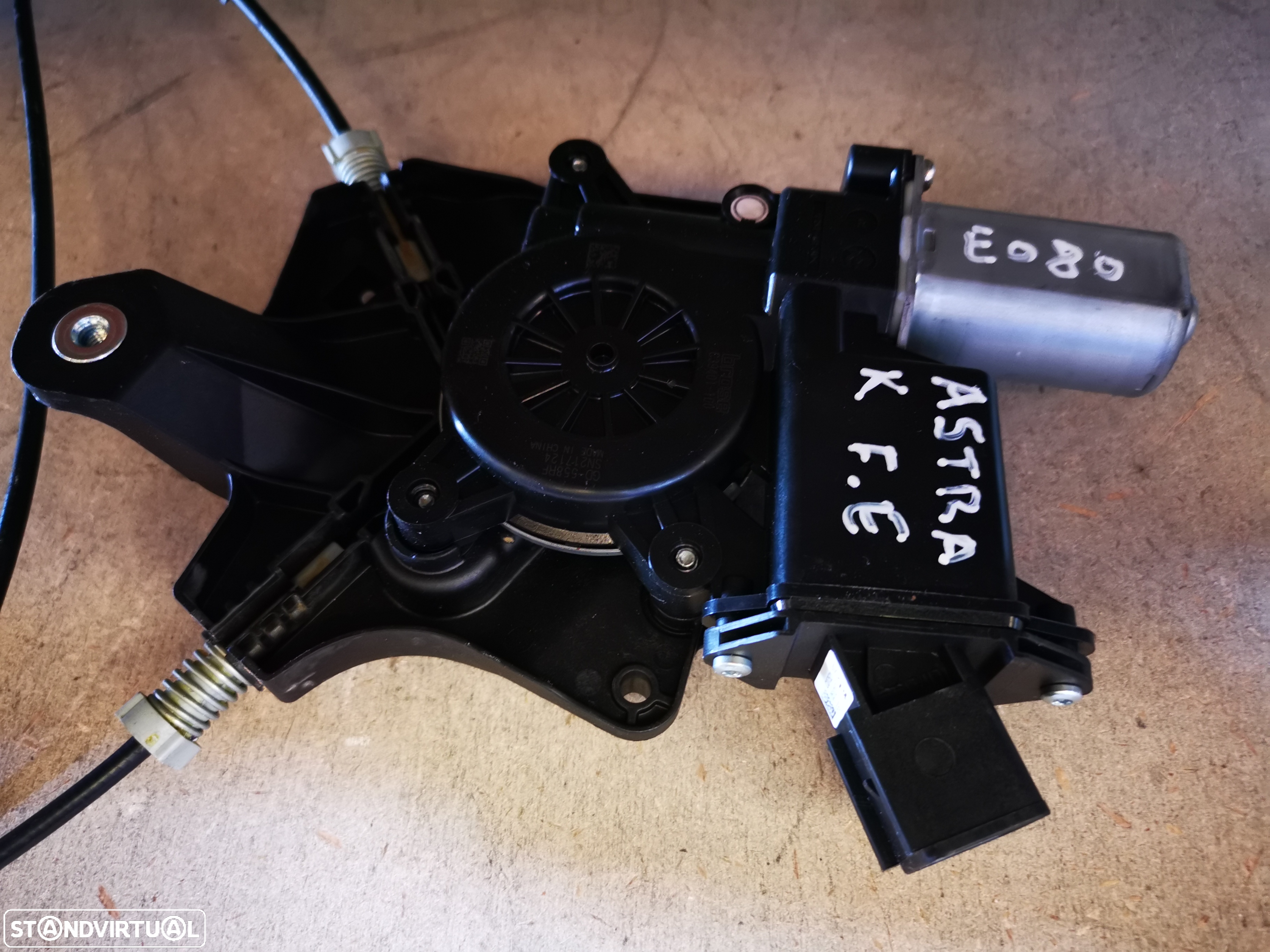 OPEL ASTRA K ELEVADOR PORTA FRENTE ESQUERDA - E080 - 5