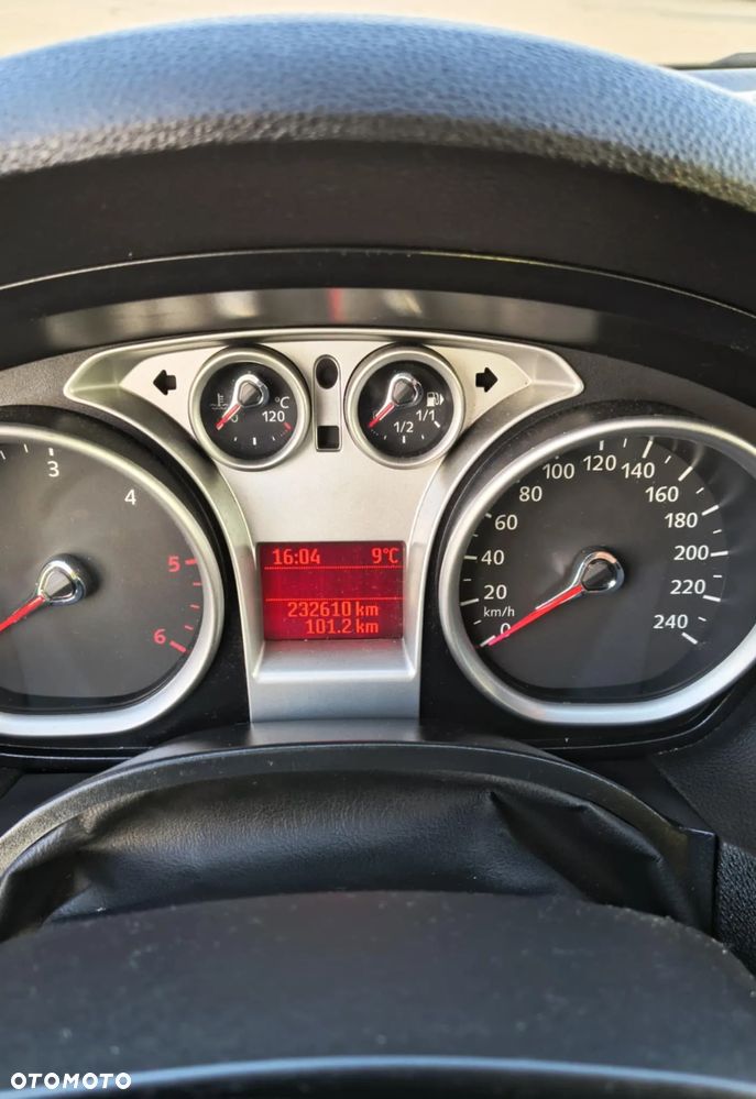 Ford Kuga 2.0 TDCi Titanium - 12