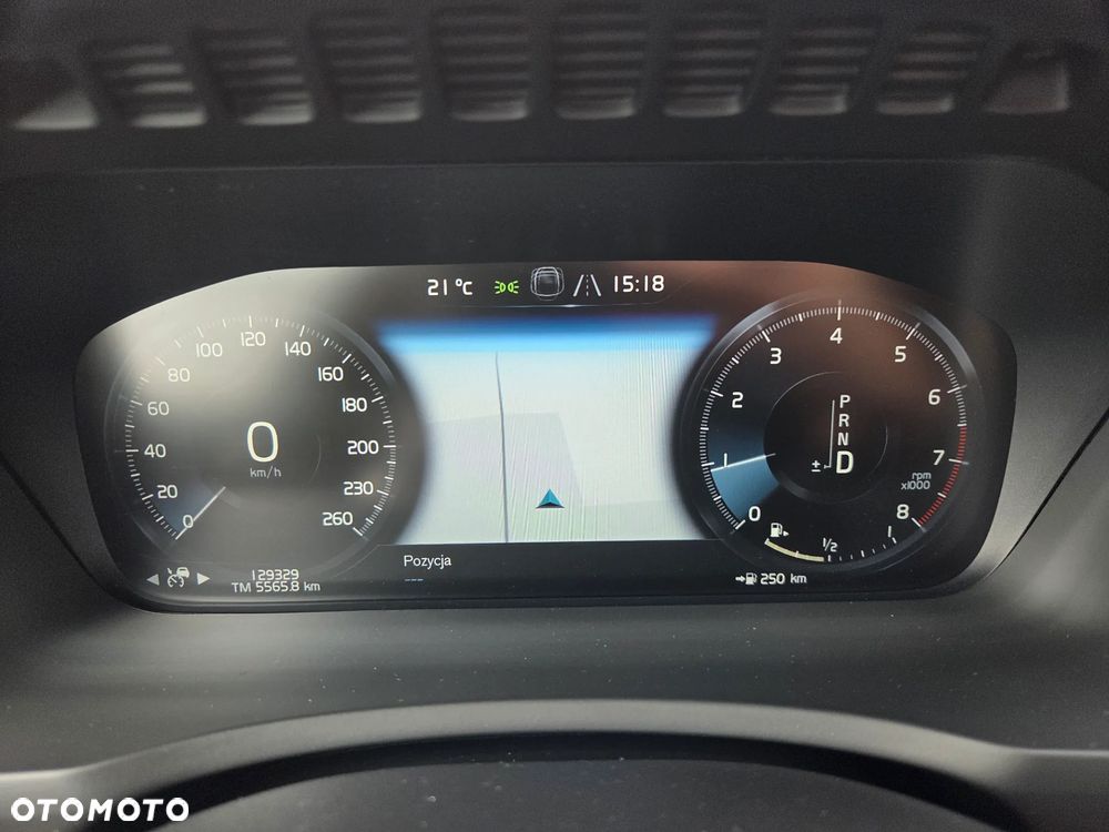 Volvo XC 90 T5 AWD Momentum 7os - 38