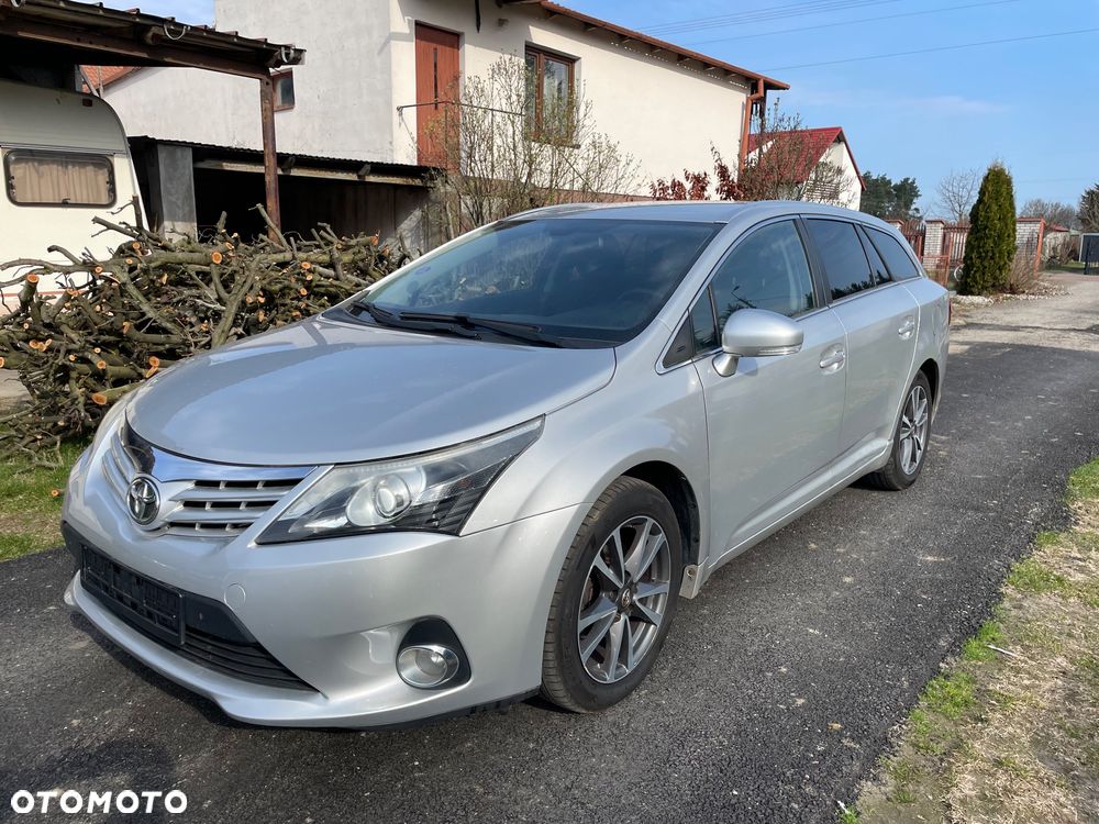 Toyota Avensis 1.6 Edition (2014) - 24