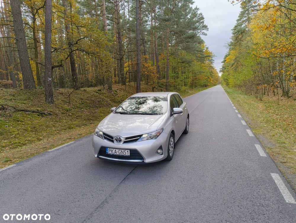 Toyota Auris 1.6 Active - 2