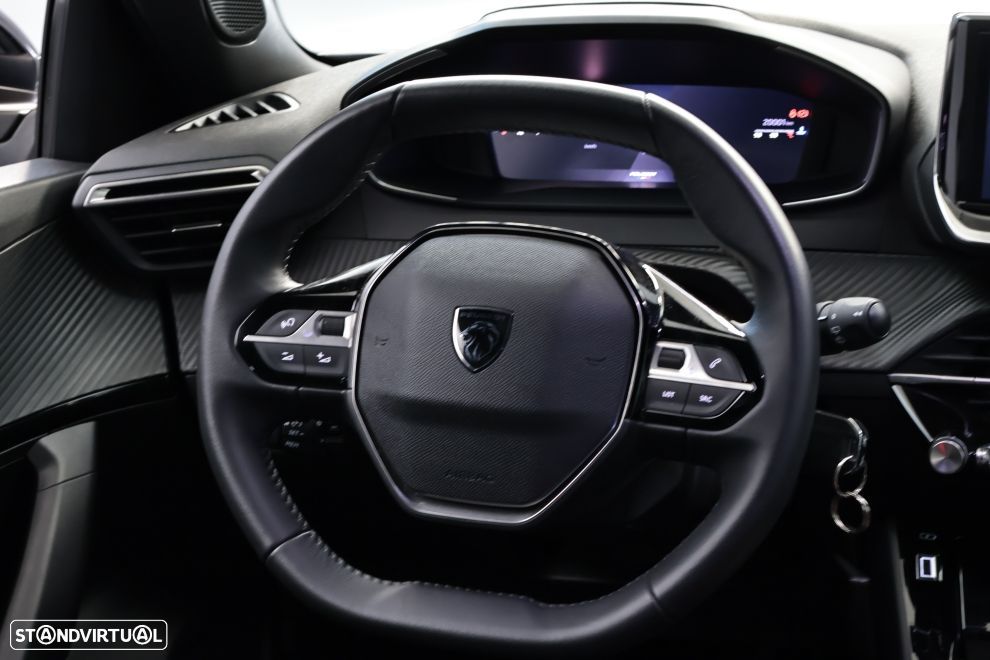 Peugeot 2008 1.2 PureTech Allure - 15