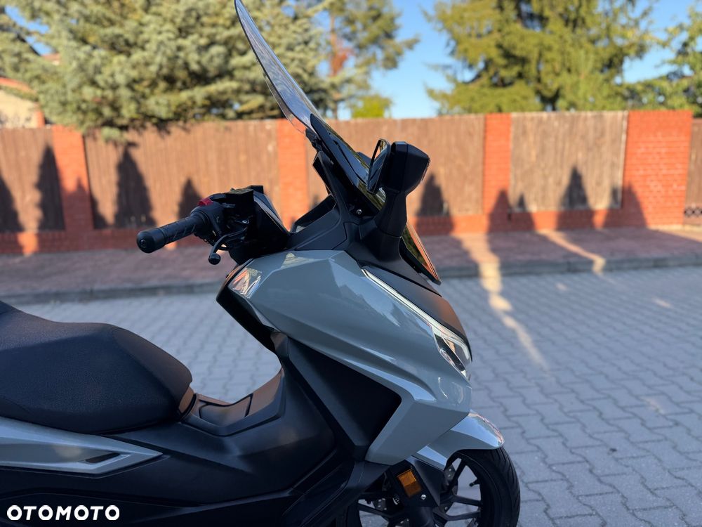 Honda NSS - 8