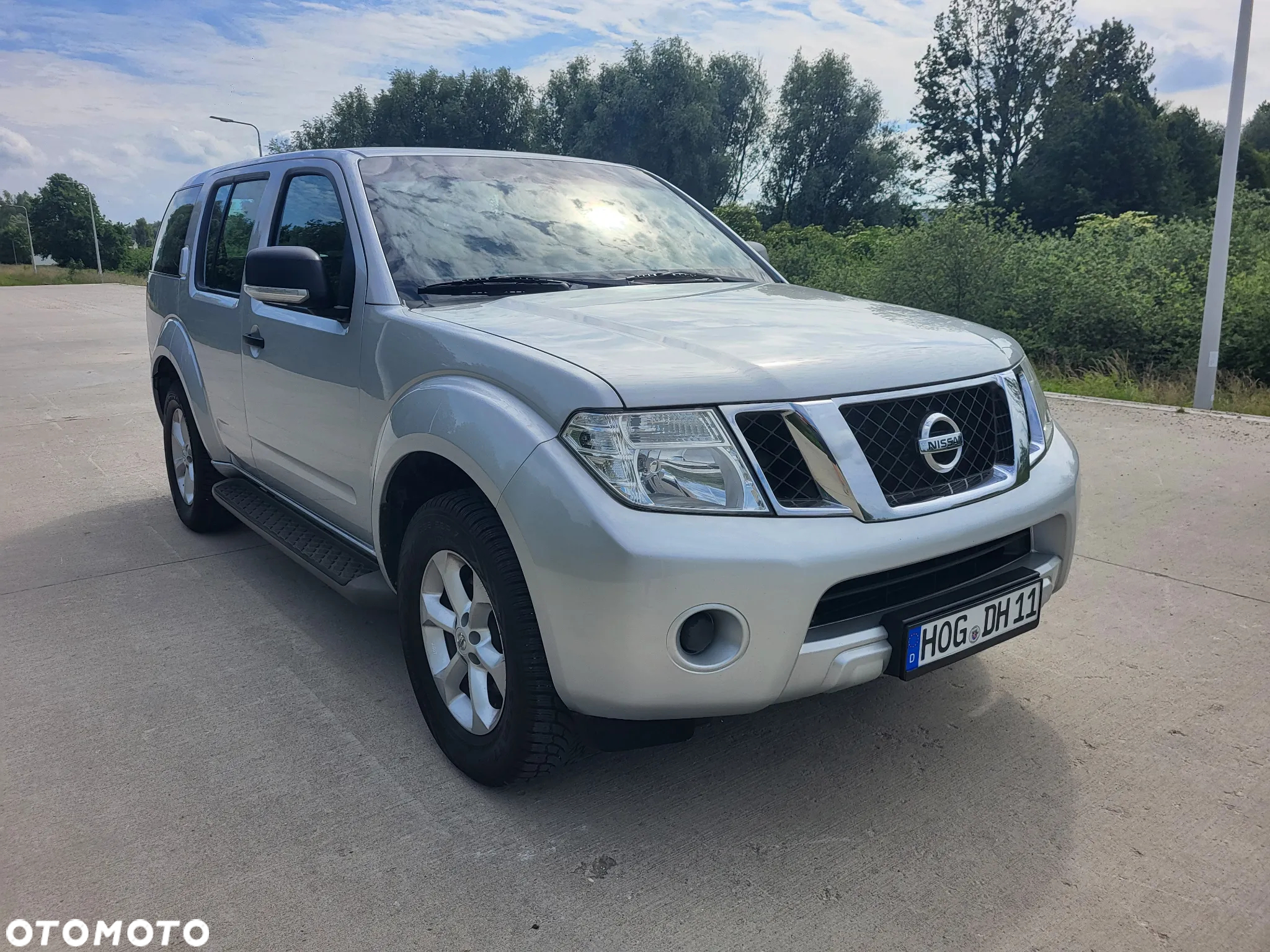 Nissan Pathfinder 2.5 dCi Platinum - 32
