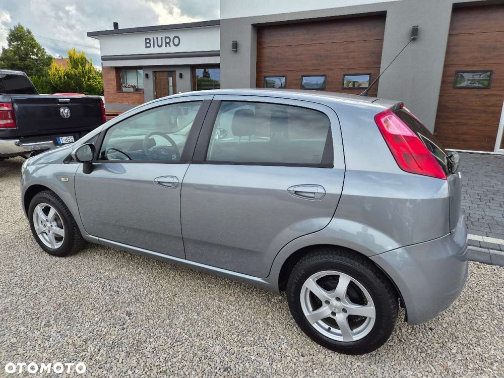 Fiat Grande Punto - 5