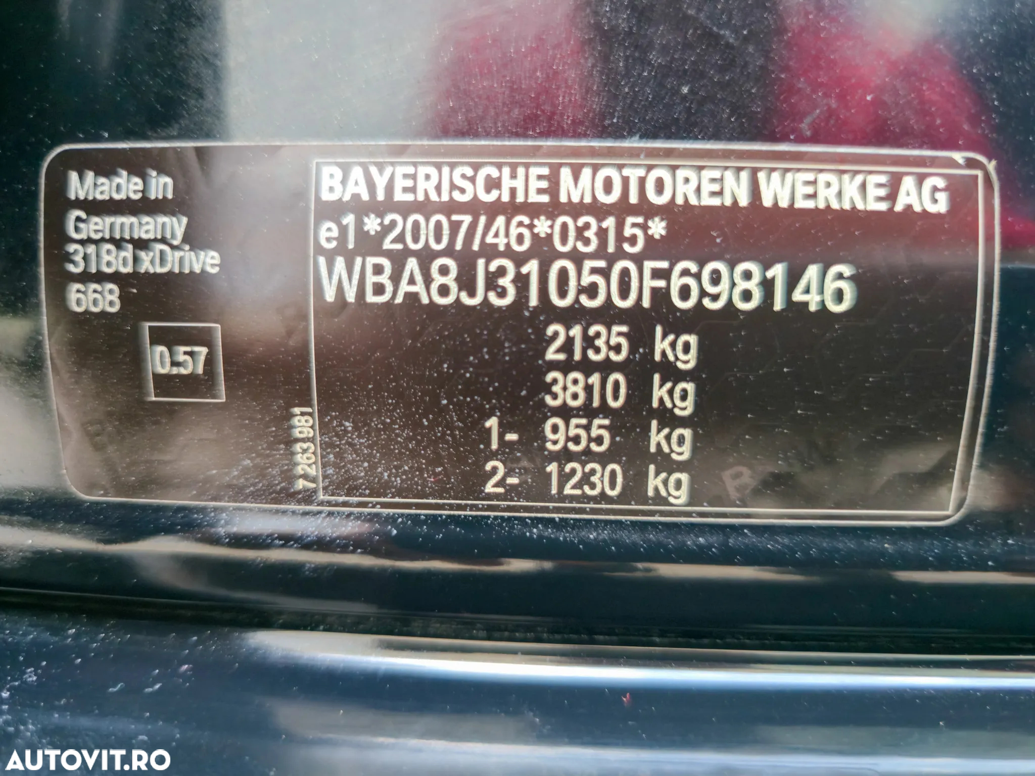 BMW Seria 3 318d xDrive - 17