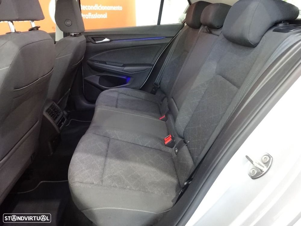 VW Golf 1.0 TSI Life - 35