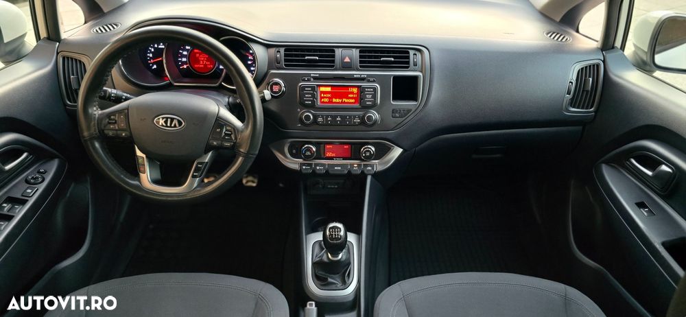 KIA Rio 2013 — imagine 6