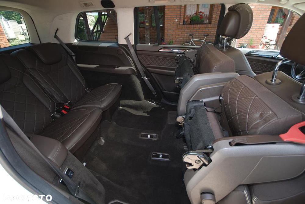 Mercedes-Benz GLS - 19