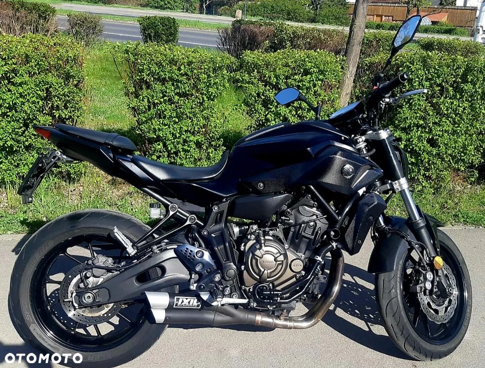 Yamaha MT - 5
