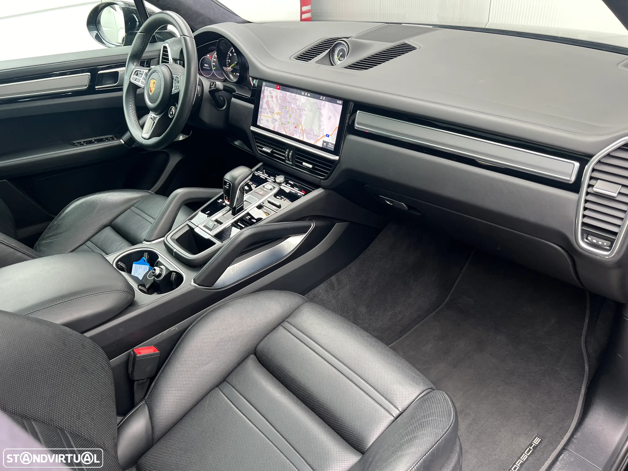 Porsche Cayenne Coupé Turbo S E-Hybrid - 19