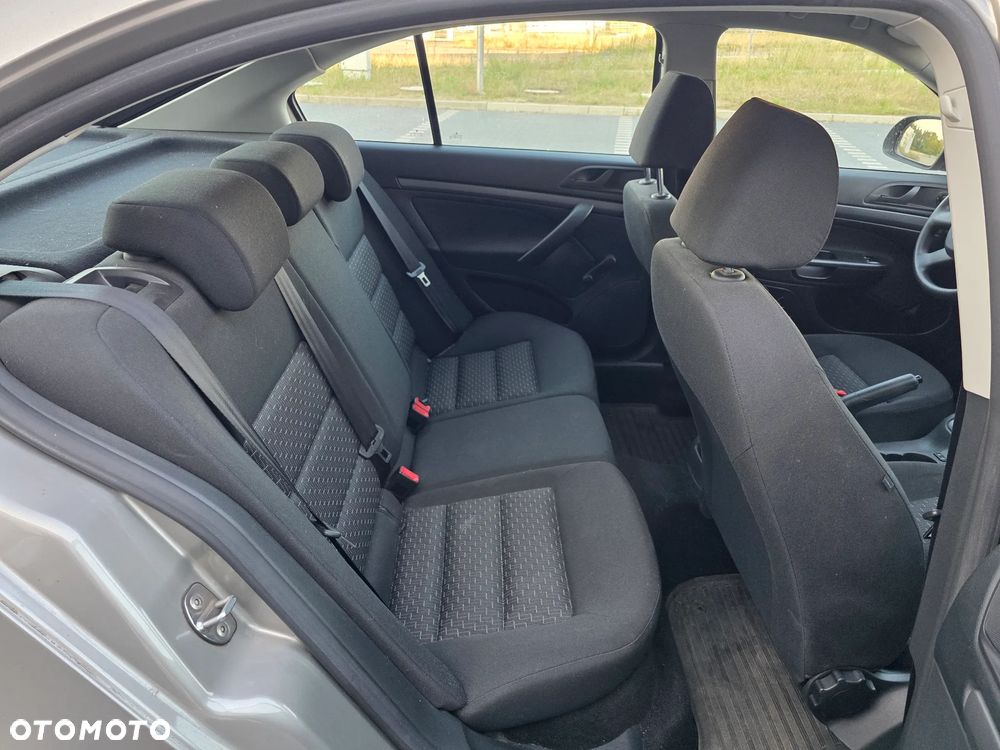 Skoda Octavia 1.4 TSI Ambiente - 19