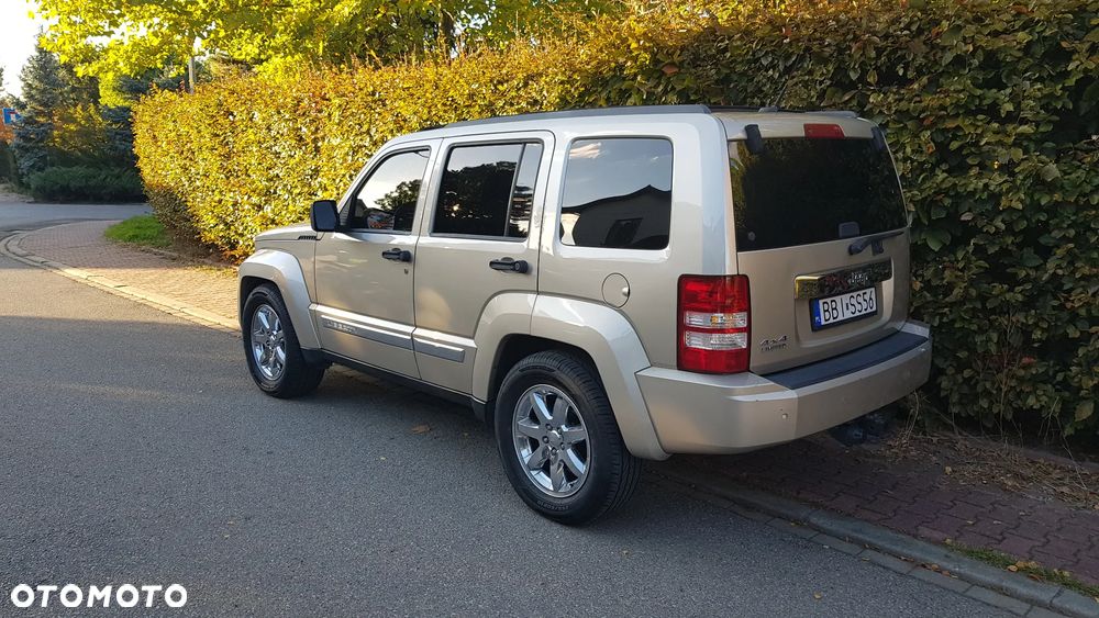 Jeep Liberty - 5