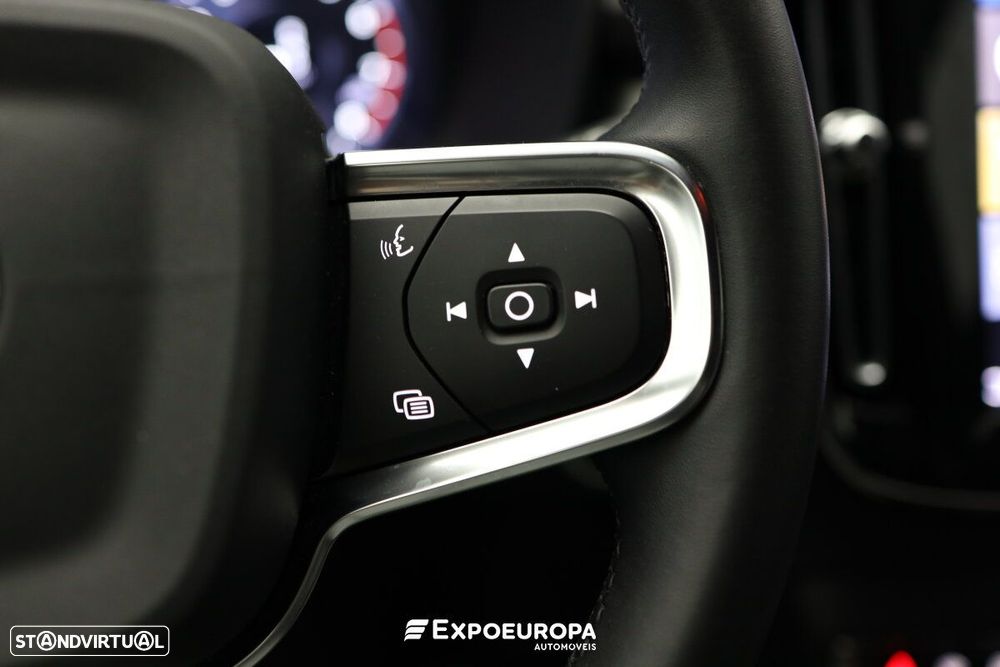 Volvo XC 40 1.5 T2 Plus Dark Auto - 13