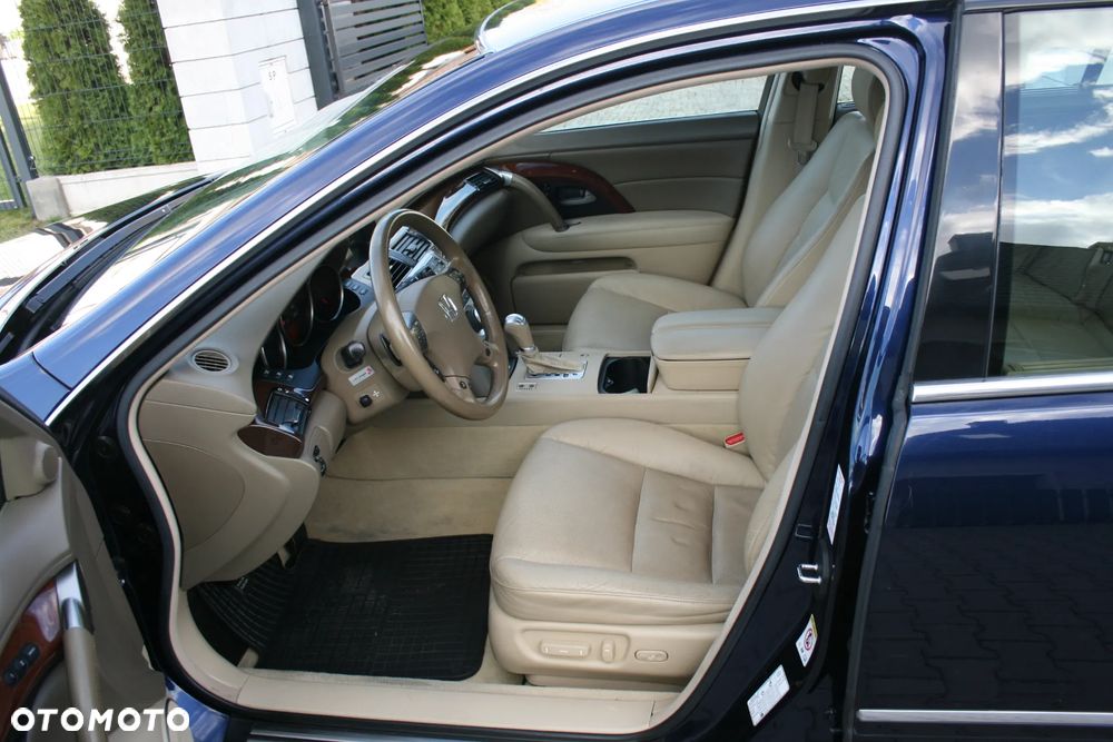 Honda Legend 3.5 Executive - 9