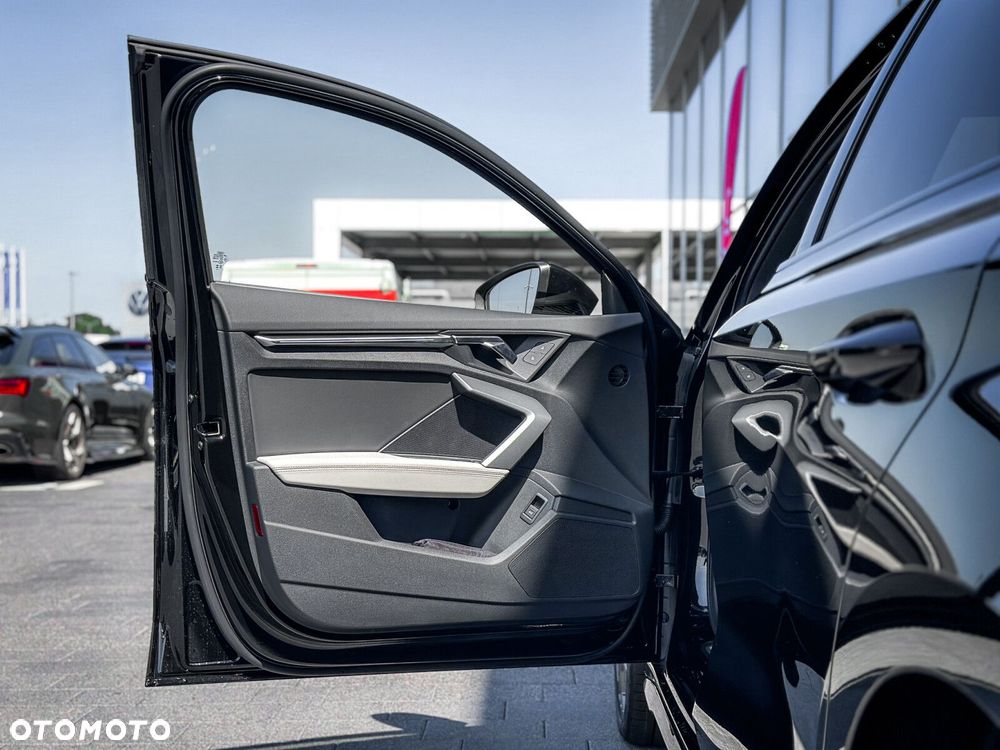 Audi A3 Sportback - 16