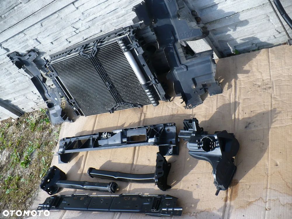 5008 II 3008 II 17- PAS BELKI CHLODNICE ORYGI. - 17