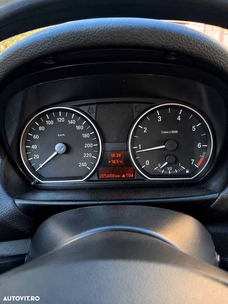 BMW Seria 1 118i - 8