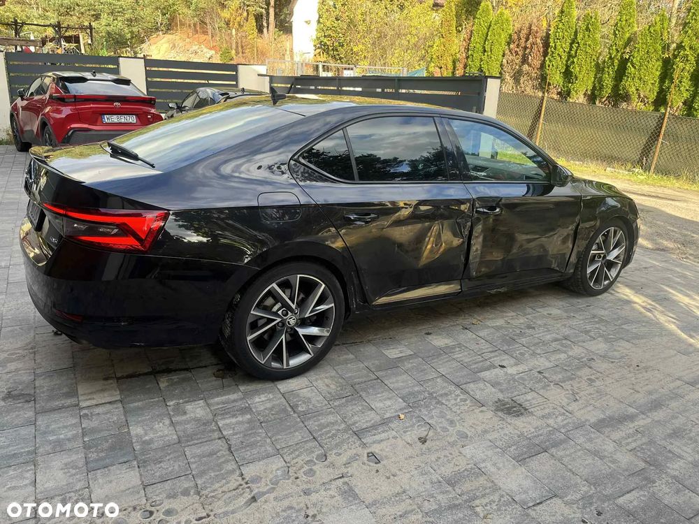 Skoda Superb 2.0 TSI 4x4 Sportline DSG - 9