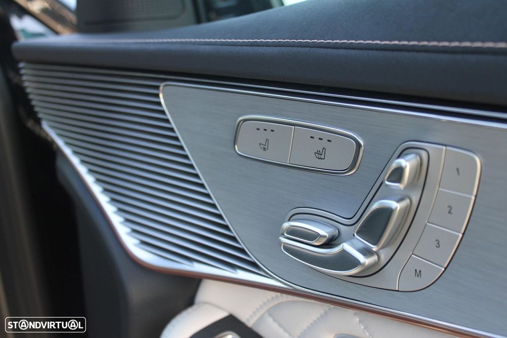 Mercedes-Benz EQC 400 4Matic AMG Line - 38