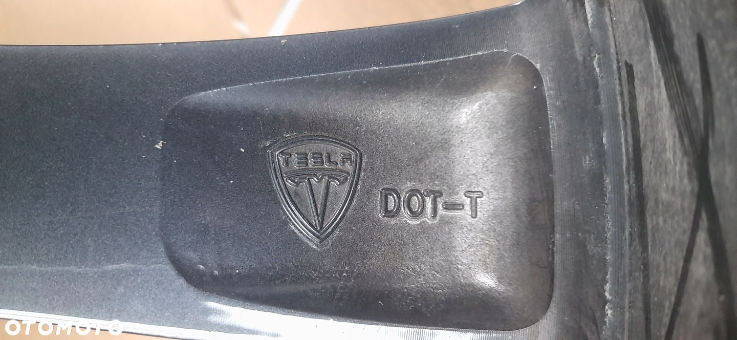FELGA TESLA S 9Jx21 ET40 - 15