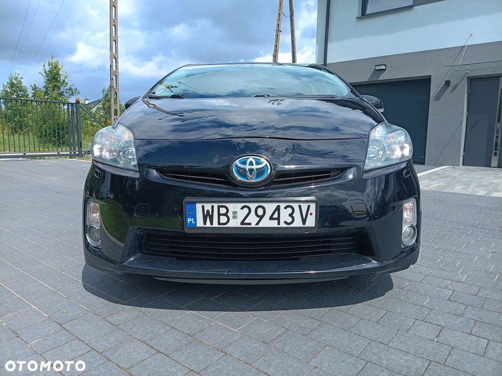 Toyota Prius 1.8 HSD Prestige - 18