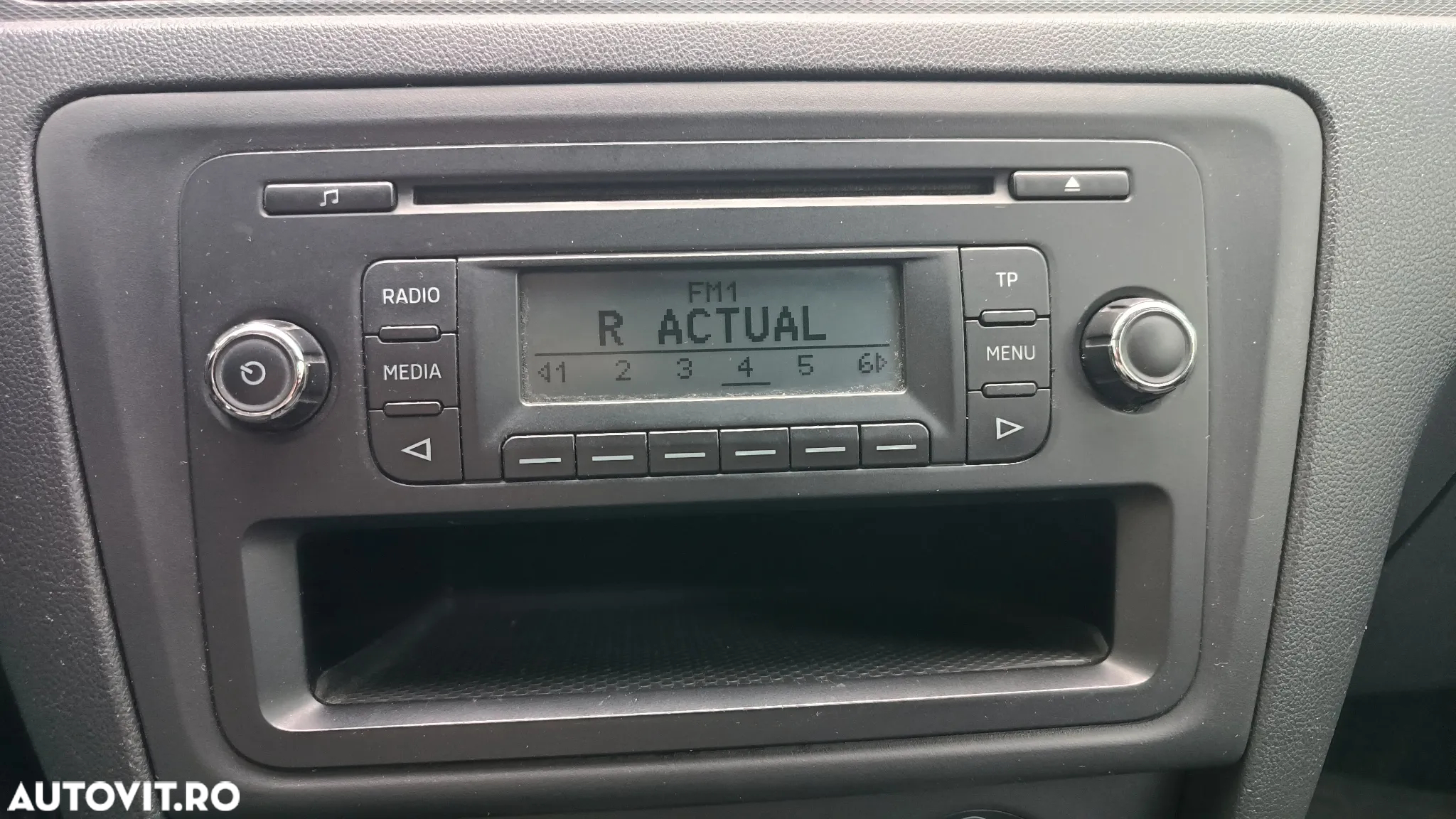 Skoda RAPID 1.6 TDI Ambition - 16