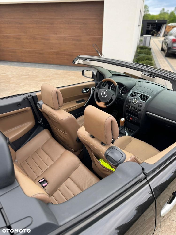 Renault Megane 1.6 Dynamique - 3