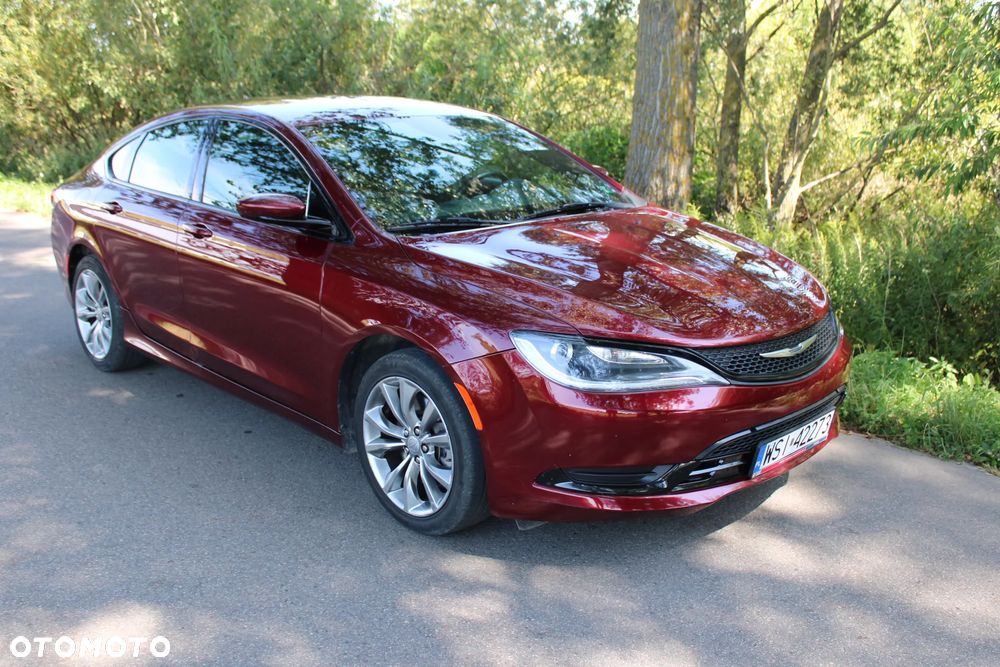 Chrysler 200 - 6