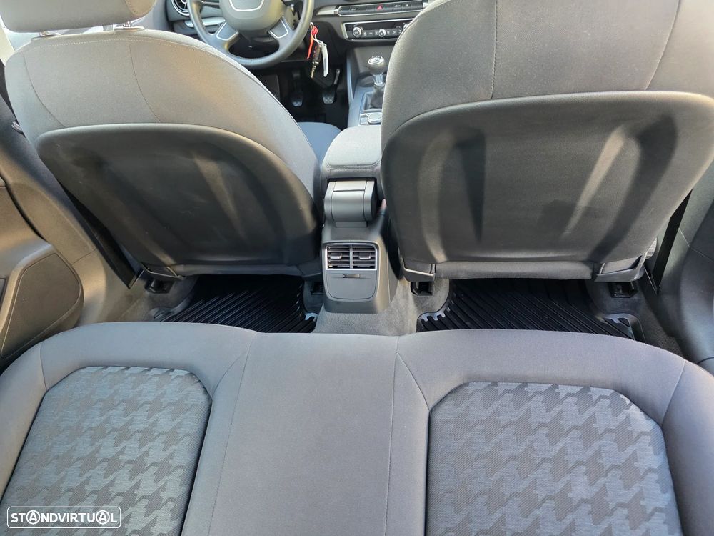 Audi A3 Limousine 1.6 TDI Sport - 20