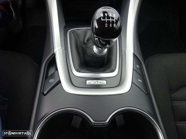 Ford Mondeo SW 1.5 TDCi Titanium ECOnetic - 14