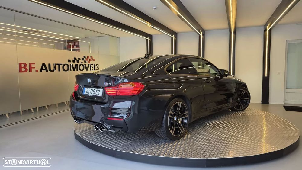 BMW M4 Auto - 18