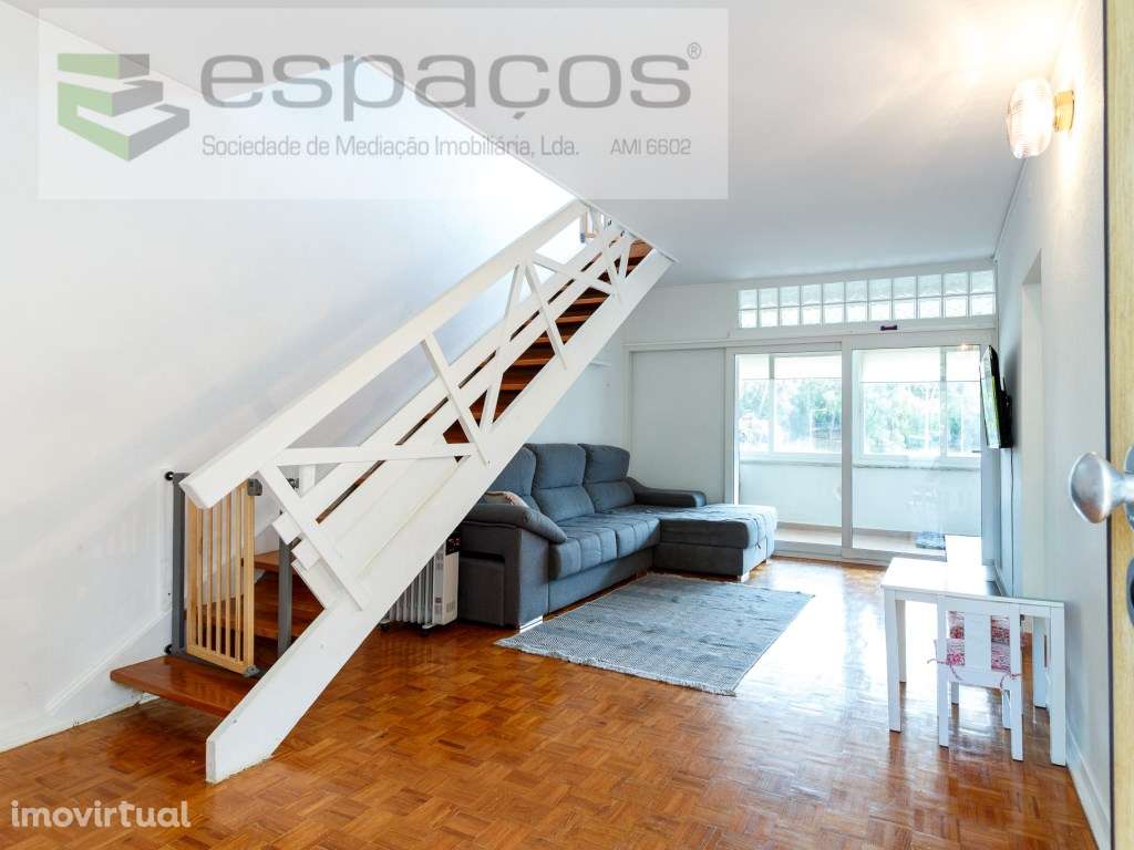 Moradia em banda no Bairro da Petrogal - Grande imagem: 2/29