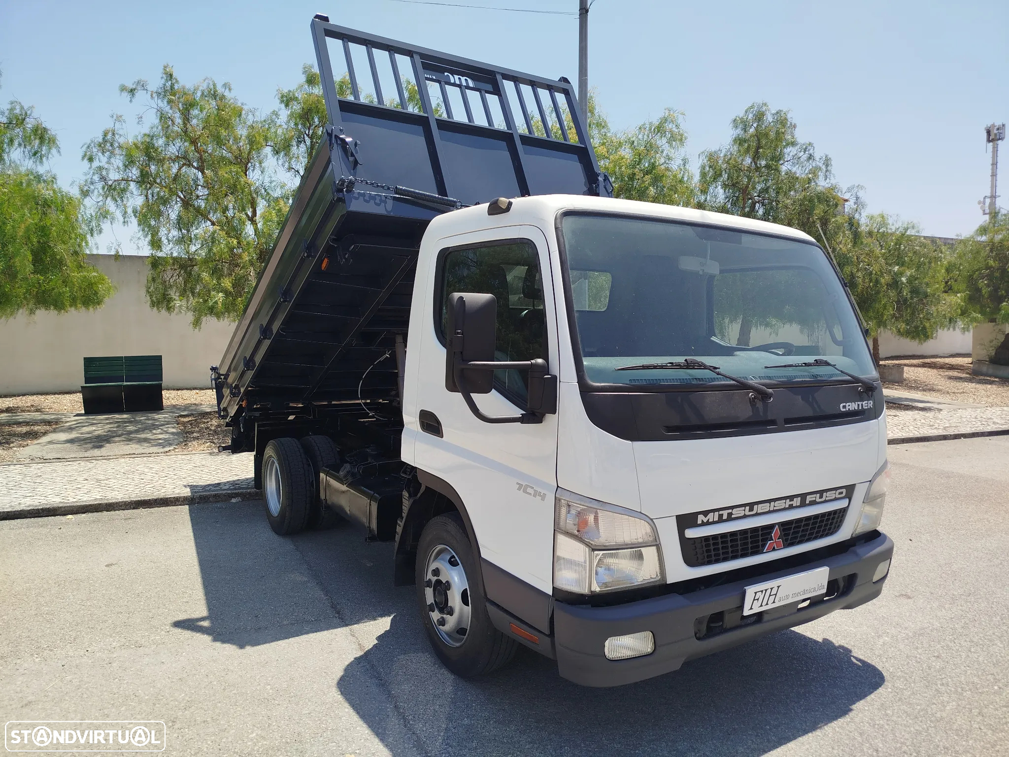 Mitsubishi Canter Fuso 7C14 Basculante - 2