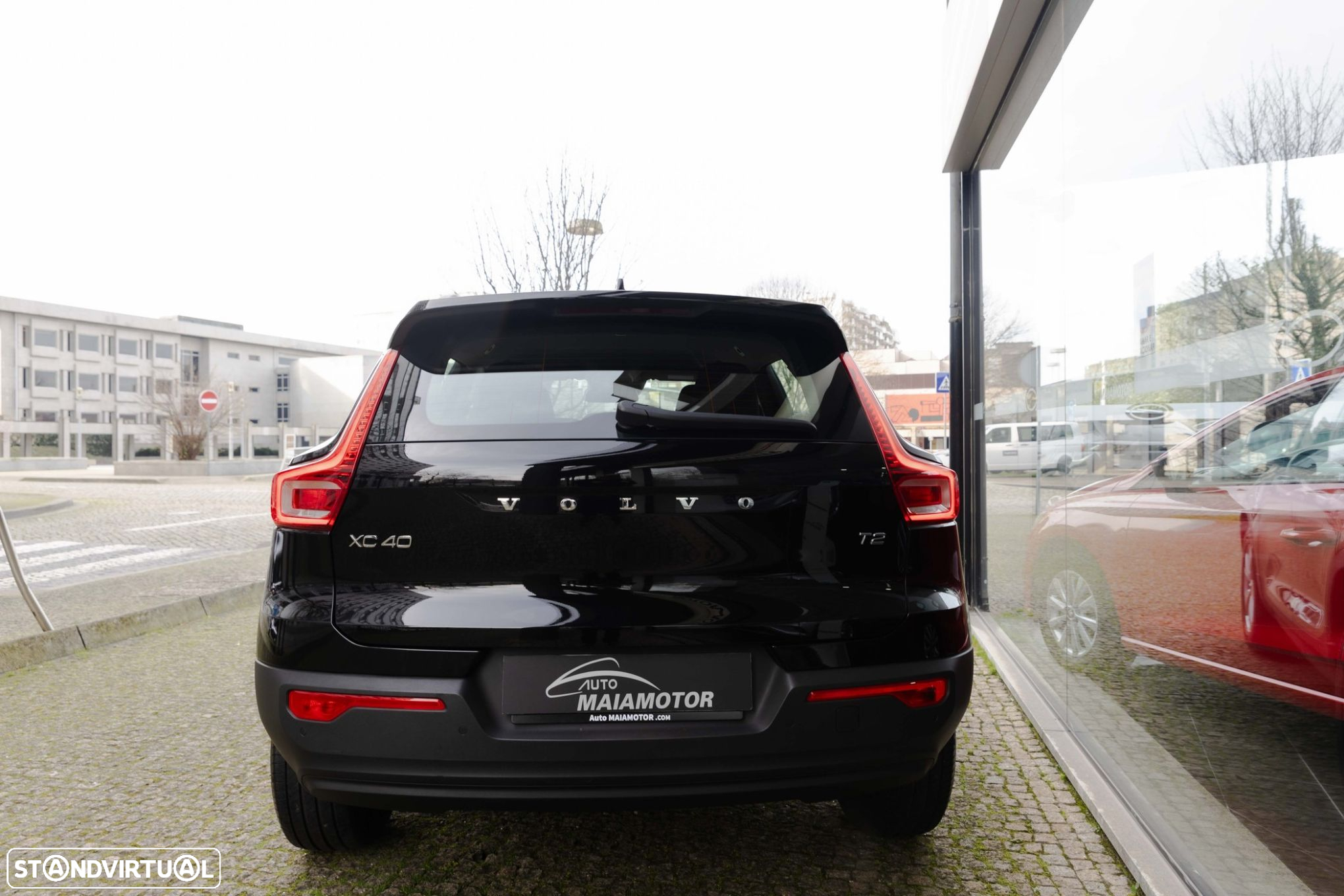Volvo XC 40 1.5 T2 Momentum Core - 21