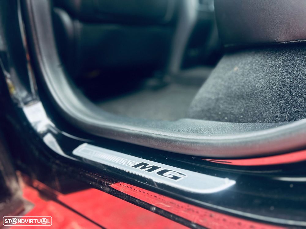 MG EHS 1.5T-GDI Luxury - 22