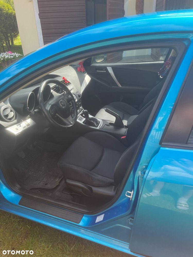 Mazda 3 1.6 Exclusive EU5 - 7