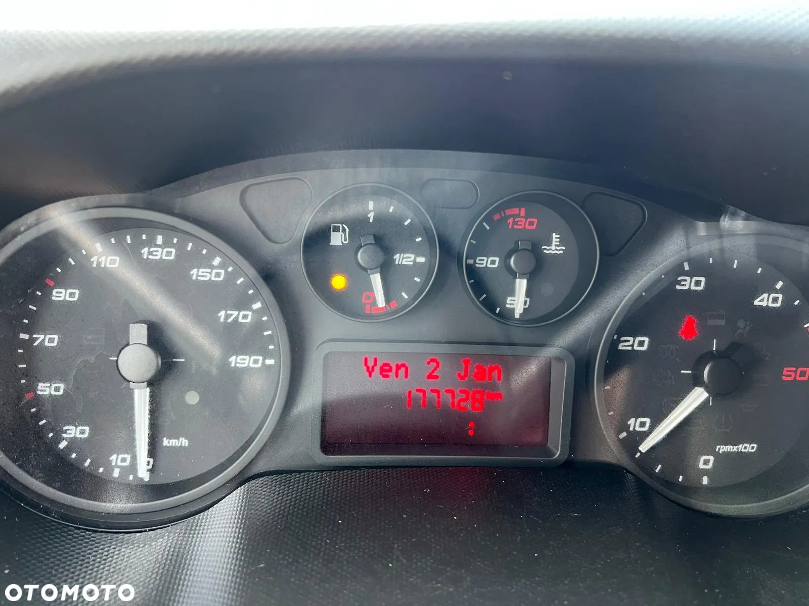 Iveco 35C14 - 17
