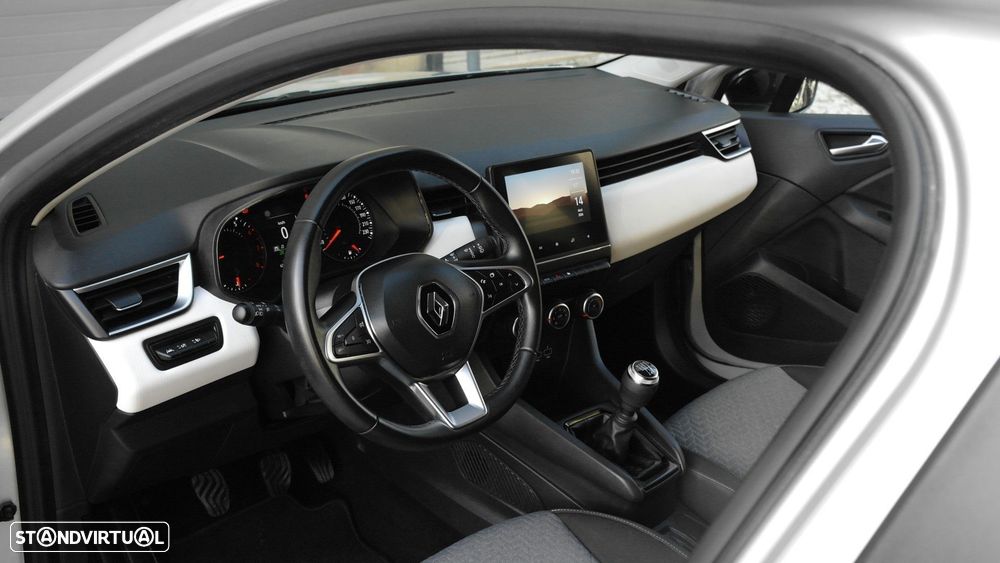 Renault Clio 1.0 TCe Limited - 32
