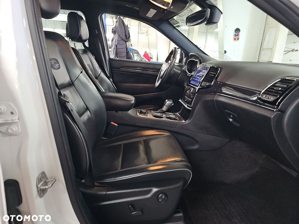 Jeep Grand Cherokee 3.6 V6 Overland - 14