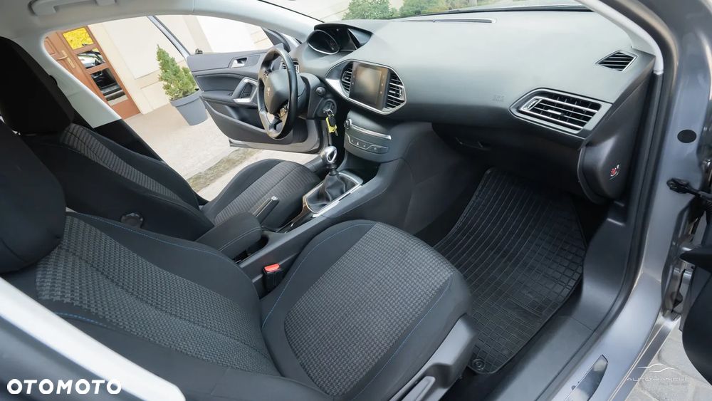 Peugeot 308 PureTech 110 Stop & Start Style - 26