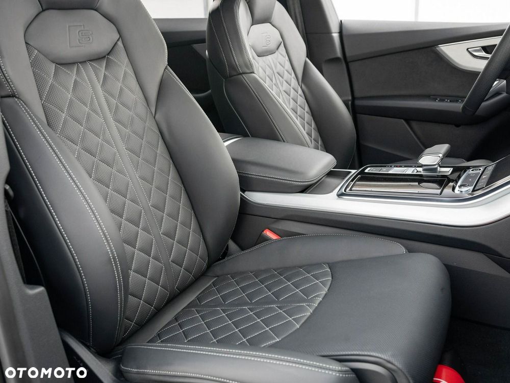 Audi Q8 50 TDI mHEV Quattro Tiptronic - 29