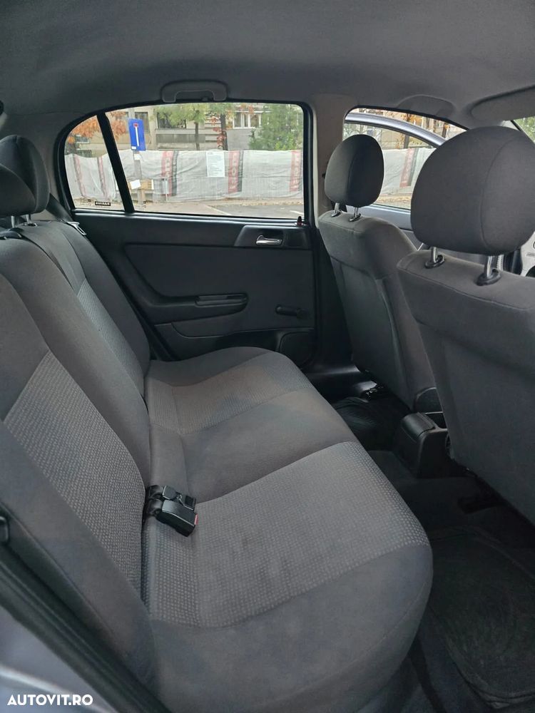 Opel Astra Classic 1.6i - 15