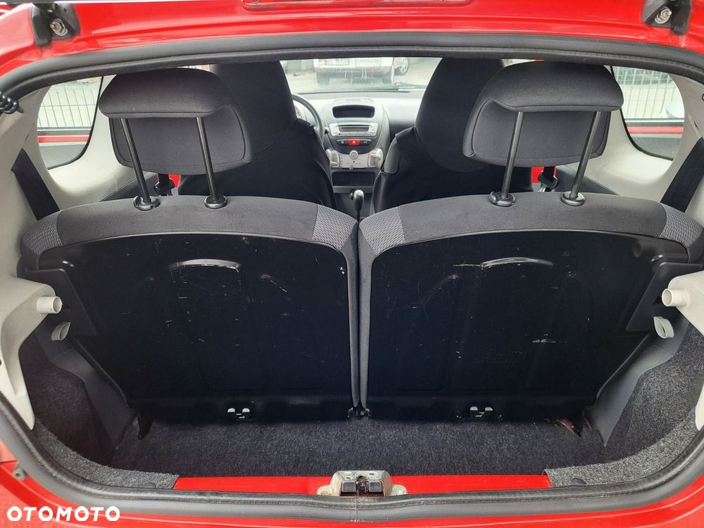 Toyota Aygo - 16