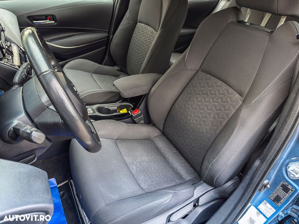 Toyota Corolla 1.8 Hybrid Touring Sports Business Edition - 29