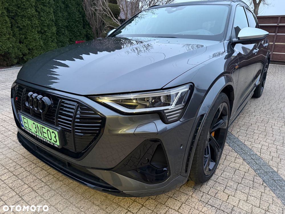 Audi e-tron - 6