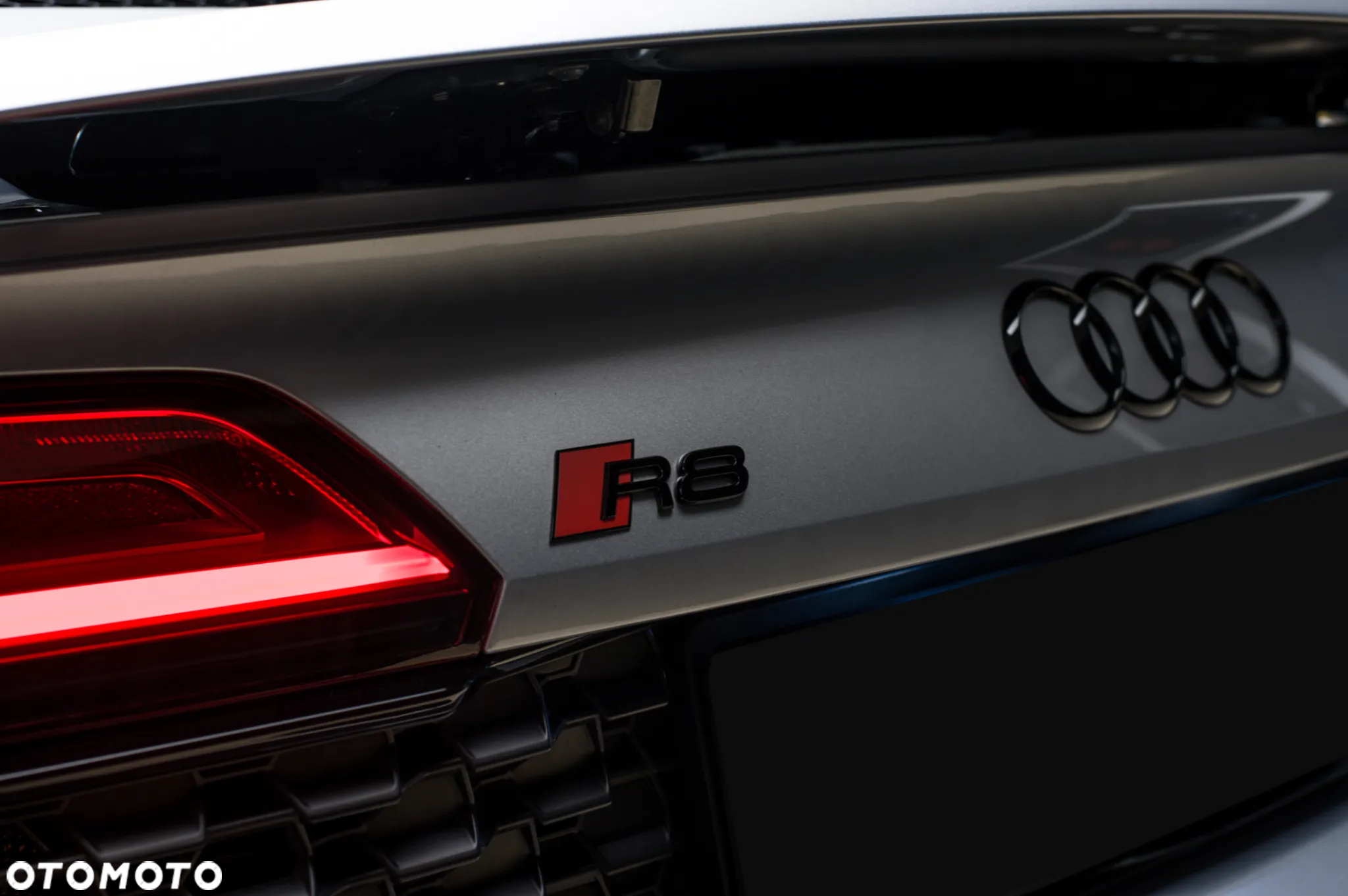Audi R8 Coupé V10 RWD Performance - 13