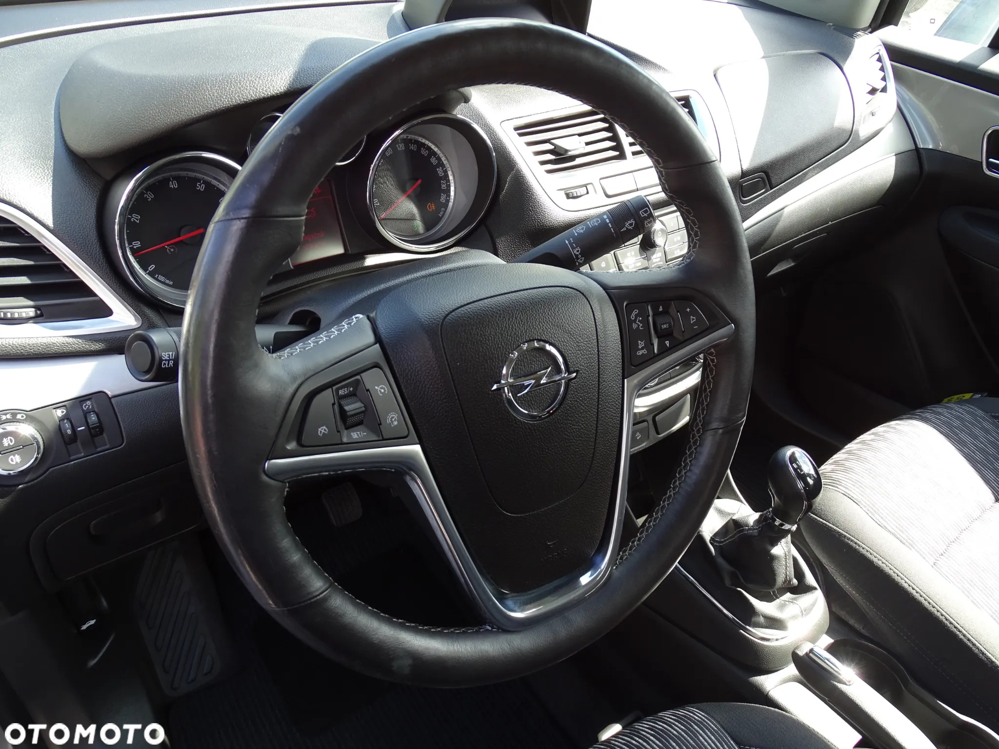 Opel Mokka 1.4 T Cosmo S&S - 30
